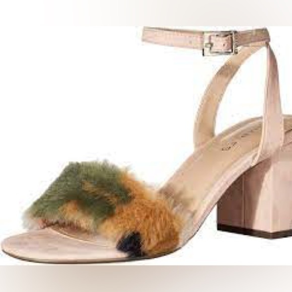 CHARLES By Charles David Kandy Sandal Pump - Picture 1 of 8